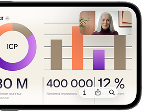 iPhone 17e en mode paysage affichant un appel FaceTime pour visionner une présentation dans Aperçu